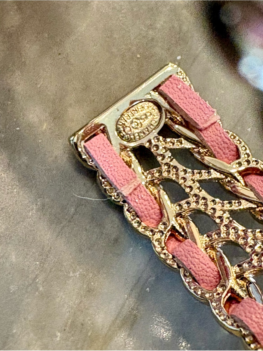 CHANEL Pink Leather Gold Crystal Double-C Chain Cuff Bracelet Nice ! - Picture 3 of 8